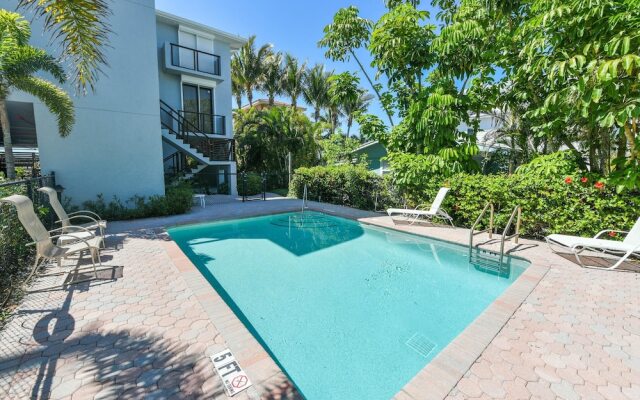 The Beach Front Apartment 3