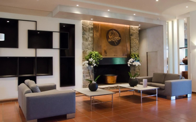 Rodon Hotel and Resort