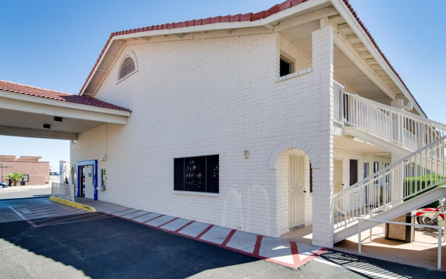 Motel 6 Eloy, AZ - Casa Grande