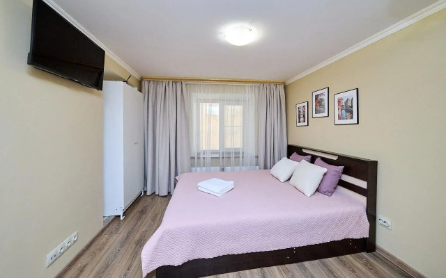 На  4-й Советской