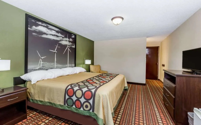 Relax Inn and Suites