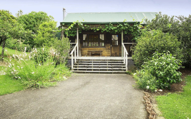 Vineyard Cottages