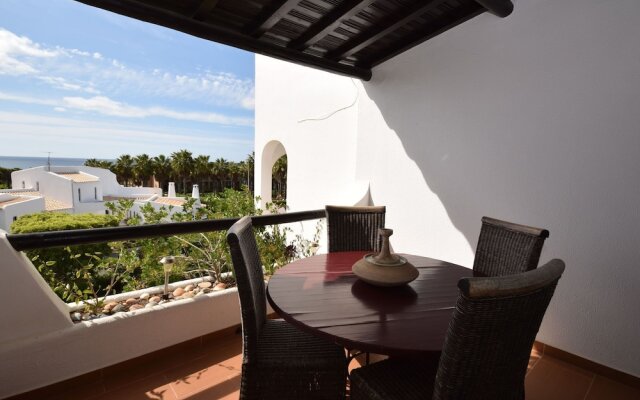 Attractive Apartment in Albufeira With sea View