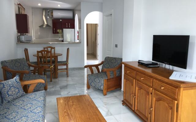 Apartamentos Turísticos Las Rosas de Capistrano