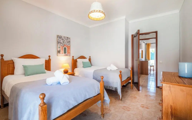 Solar do Castelo Villa with Pool