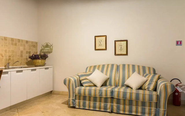 Pleasant Farmhouse in Rapolano Terme With Swimming Pool
