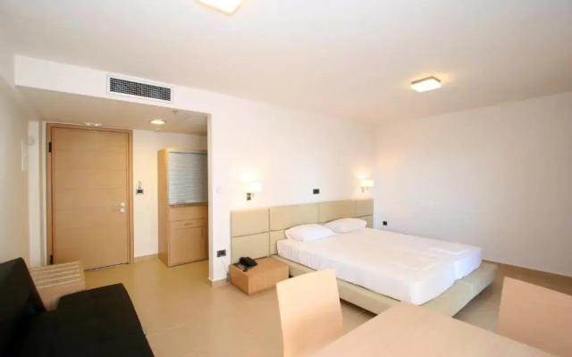 Summertime Boutique Hotel & Spa