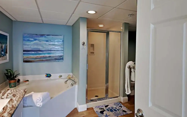 Emerald Beach Resort by Southern Vacation Rentals