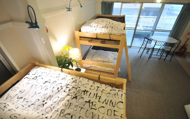 Condominium House in Osaka Nakatsu