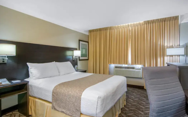 Days Inn - Sudbury