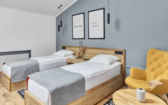 Wine & Pillow Hotel by Frapolli