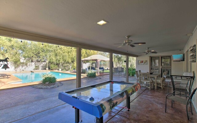 Game Room, Fire Pit & Putting Green: Glendale Home