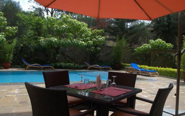 Lenana Suites