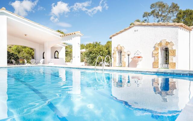 La Perla - Four Bedroom