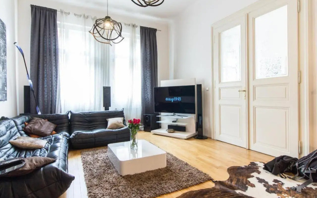 Lesser Town Apartment