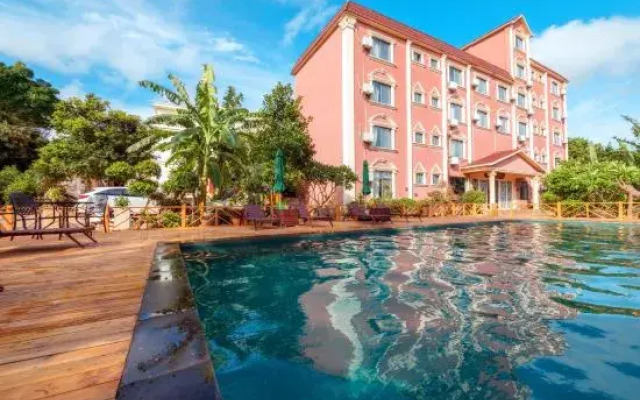 Beihai Weizhou Island Changyun Hotel