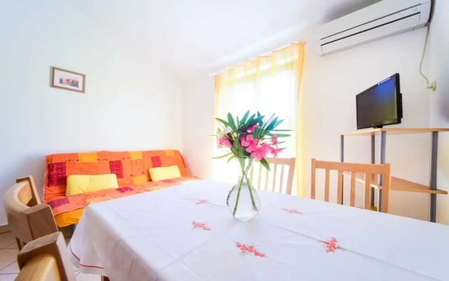 Apartments Mrva