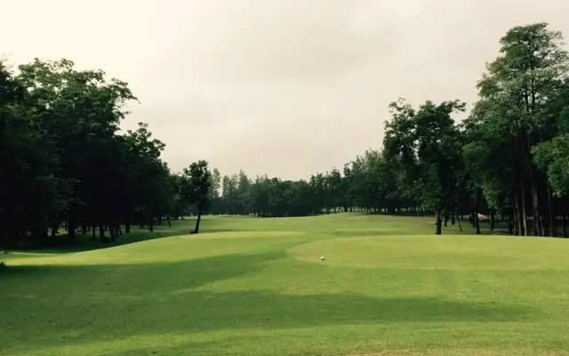 Sawang Resort Golf Club and Hotel