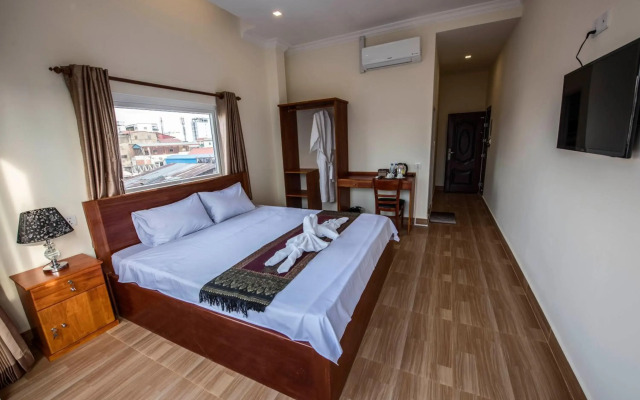 Phnom Penh Le Vincent Hotel