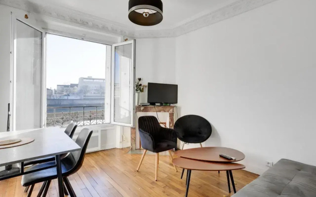 Appartement meublé quai de Seine