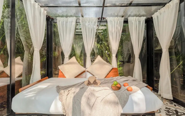 Nistula Luxury Villas and Apartments