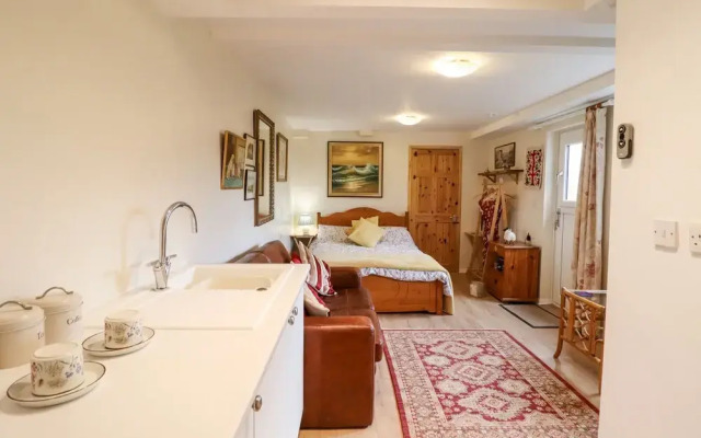 Westoe Hideaway