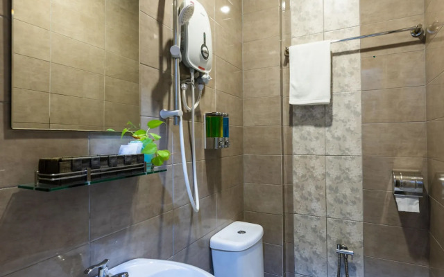 Wangs Hotel Gurney Drive