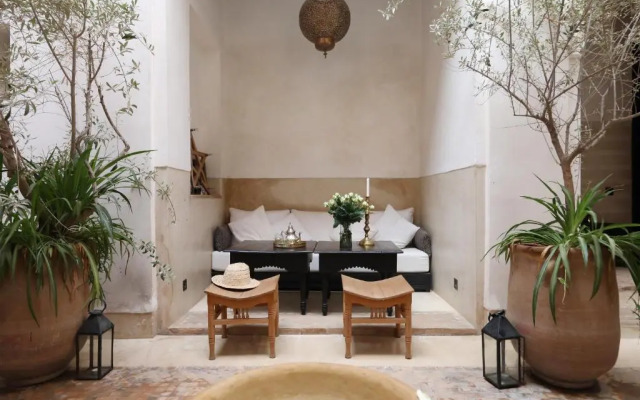 Azzouna13