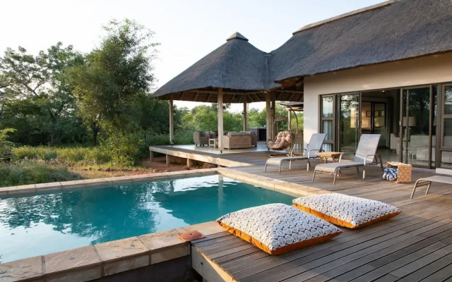 Villa Bushman Wonderful Luxury and Attractive Villa