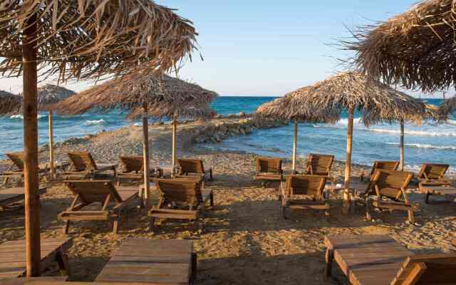 Golden Coast Resort