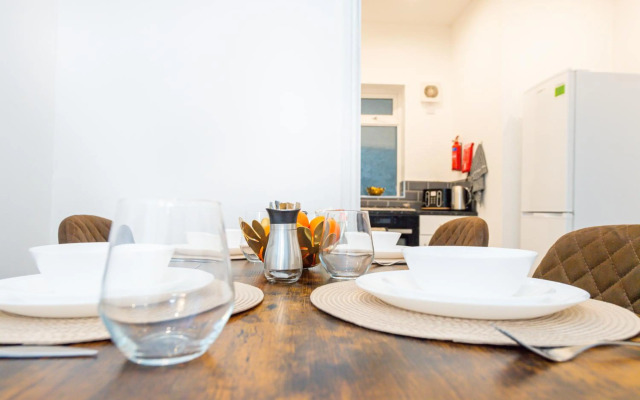 The Blossoms - Liverpool City L7