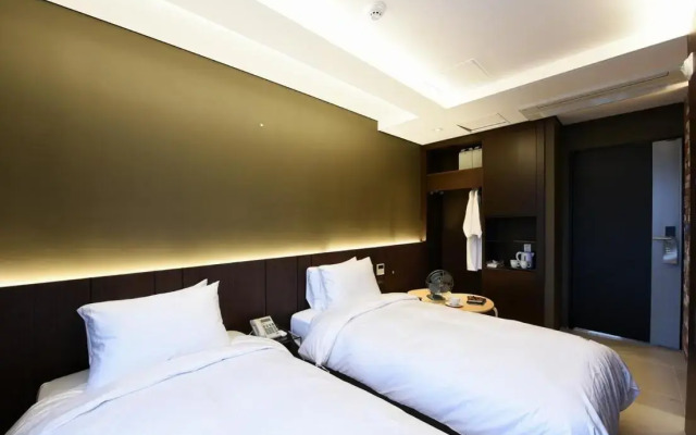 Hotel Infini