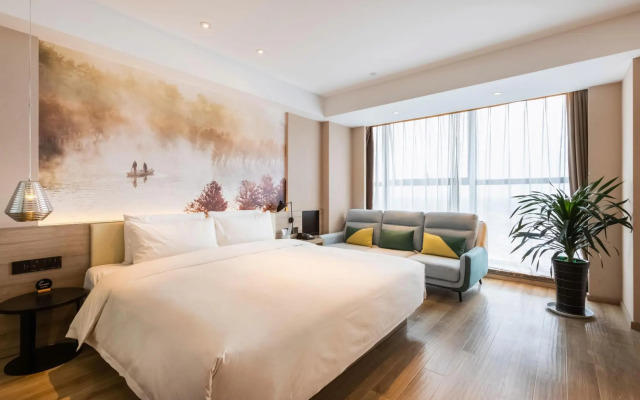 Huai'an OASIS International Hotel