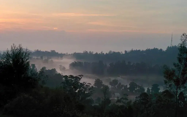 Surya Holidays Kodaikanal