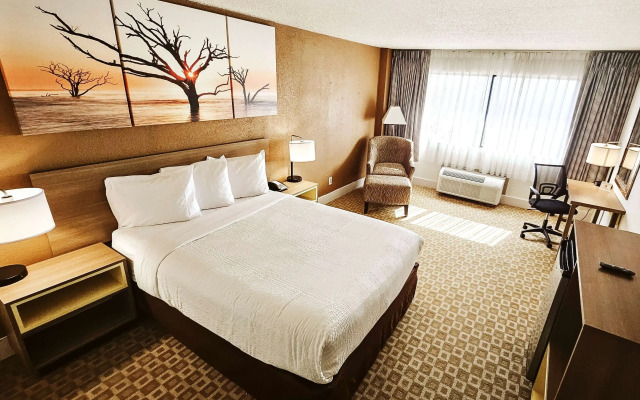Days Inn by Wyndham Sherman