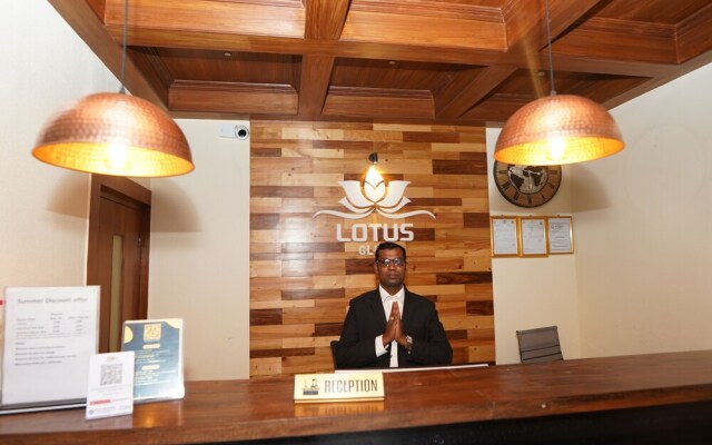 Lotus Shine N Amenities