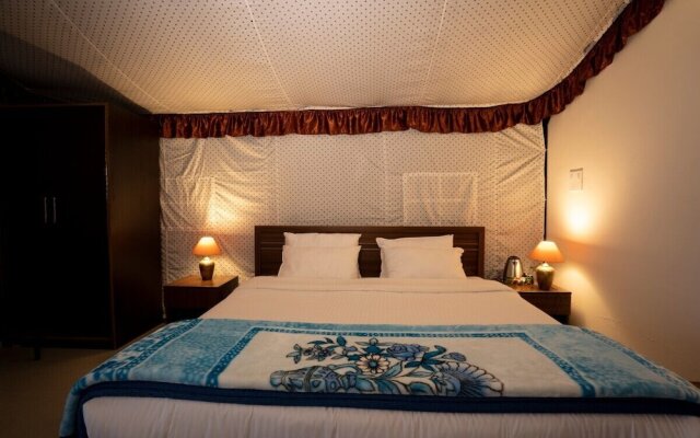 Himalayan Camps and Resort