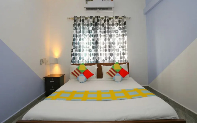 OYO Home 23654 Designer 2BHK