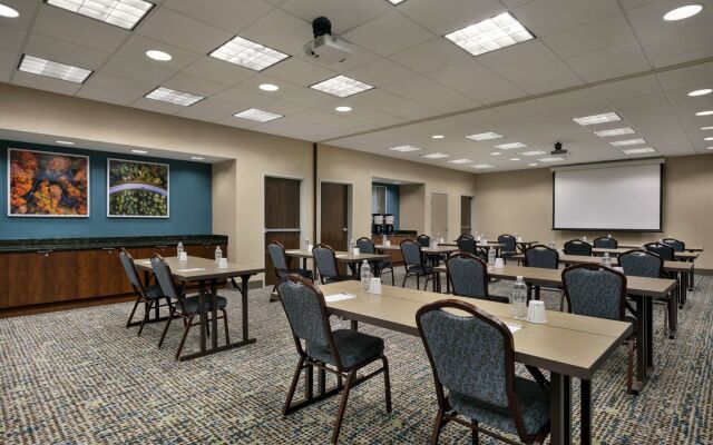 Hampton Inn & Suites Tacoma/Puyallup