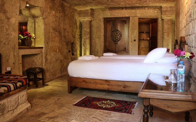 Kemerhan Hotel & Cave Suites