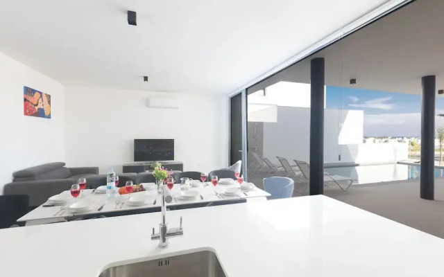 Protaras Aqua Pearl Villa Aq10 With Pool Heating