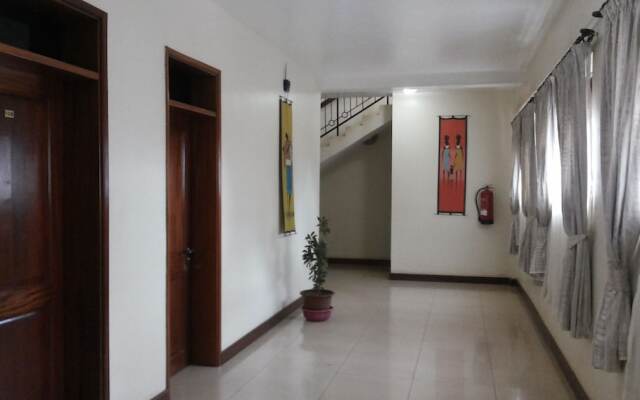 Lillian Towers Hotel