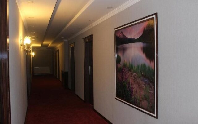 Resmina Hotel