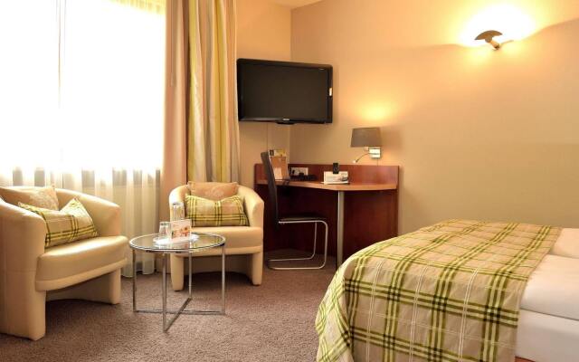 BLOCK Hotel & Living