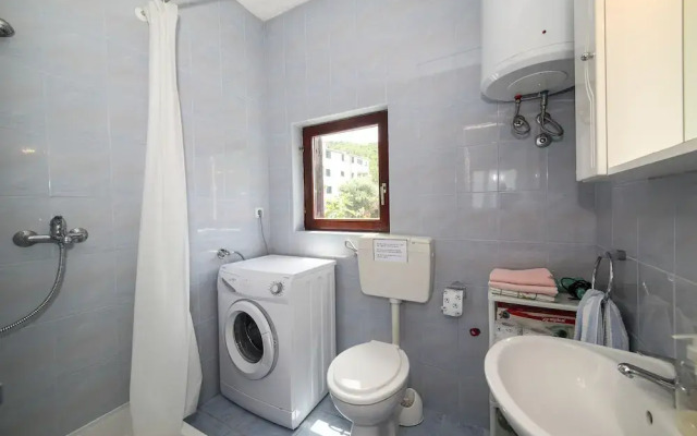 Holiday home in Slatine