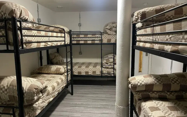 Rahman Hostel - Manchester
