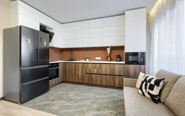 Мария Румс на б-р. 30 лет Победы, д. 19Б