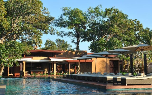 Wanakarn Beach Resort & Spa