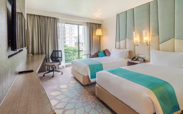 Holiday Inn Express Bangkok Sukhumvit 11, an IHG Hotel