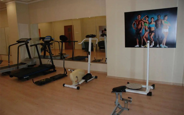 Grand Isias Hotel